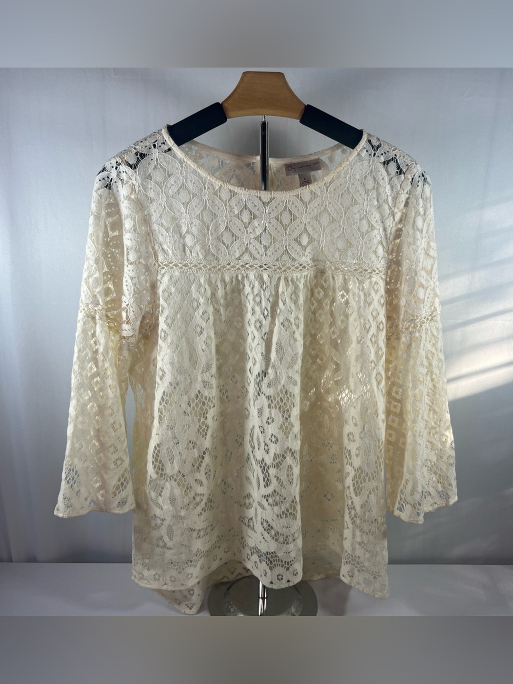 DB Established 1962 Cream Lace Overlay Blouse Boho Size Large